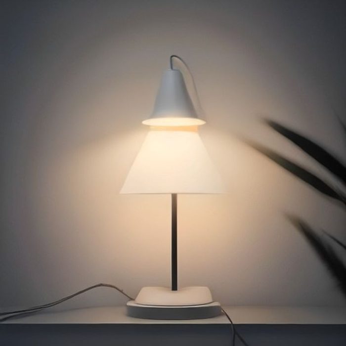 Svevende kulelampe med trådløs lader